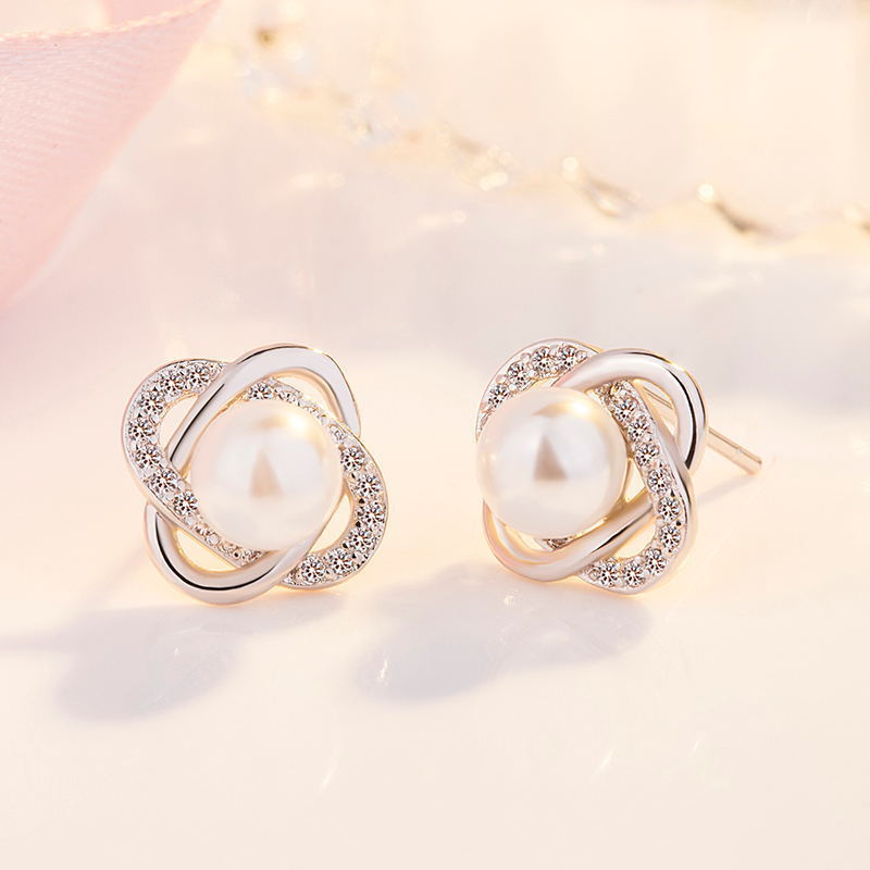 Women's Earrings with Artistic Pearl Design and Sparkling Zirconia