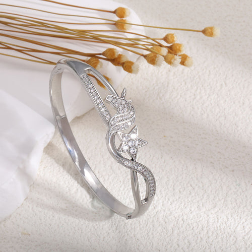 Women's Bangle with Elegant Infinity Pattern and Sparkling Zirconia