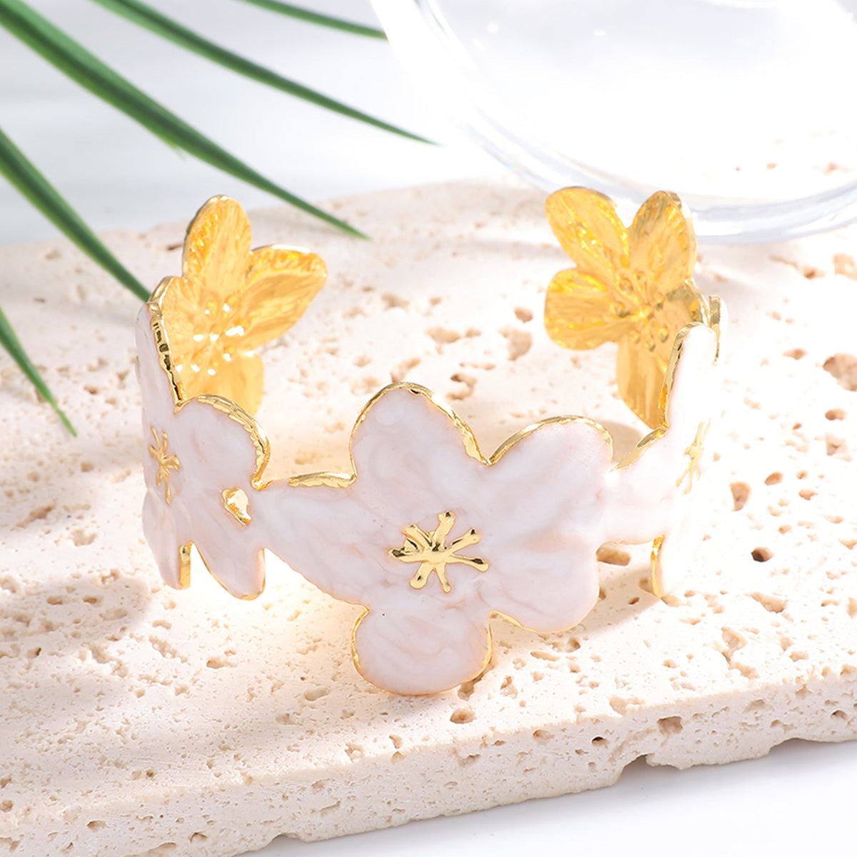 Women's Bangle with Floral Motifs