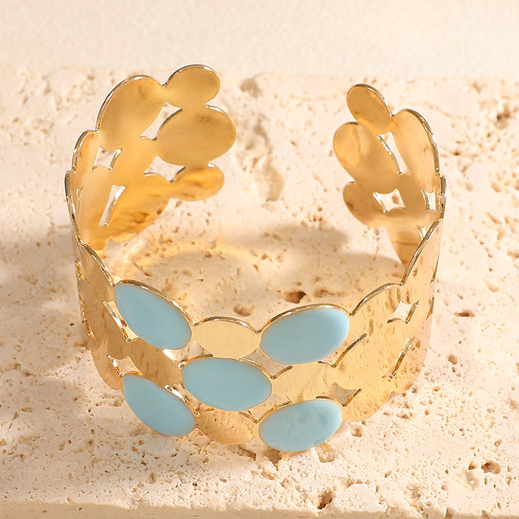 Women's Bracelet with Intricate Floral Design