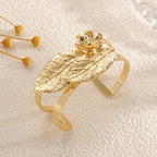 Women's Bangle with Elaborate Leaf Design