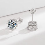 Women's Earrings with Sparkling Zirconia in Elegant Wreath Design