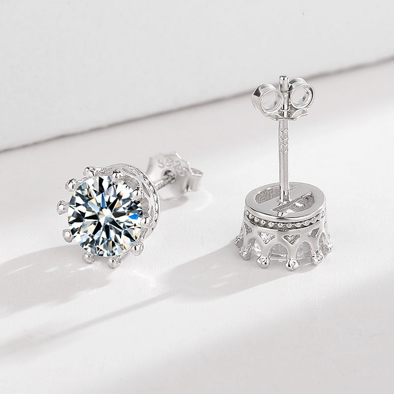 Women's Earrings with Sparkling Zirconia in Elegant Wreath Design