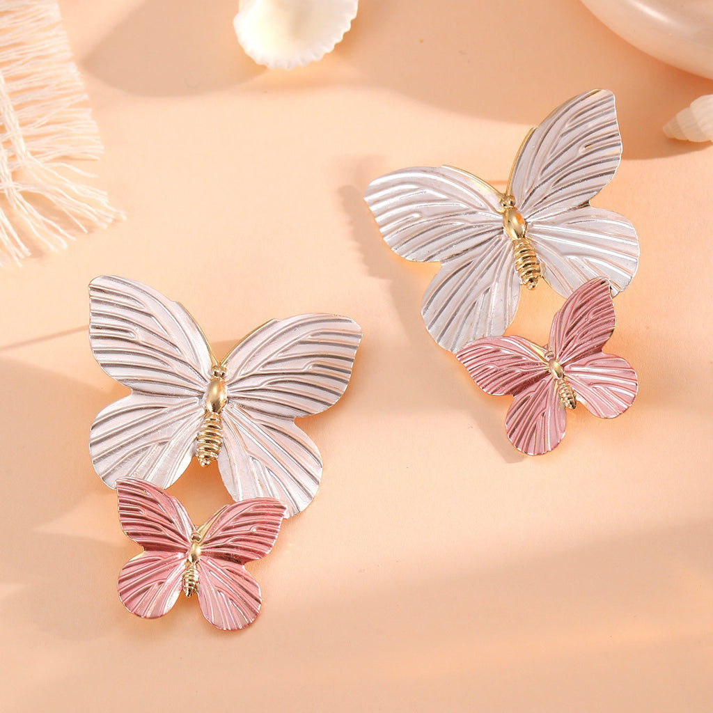 Women's Brooches in Elegant Butterfly Design