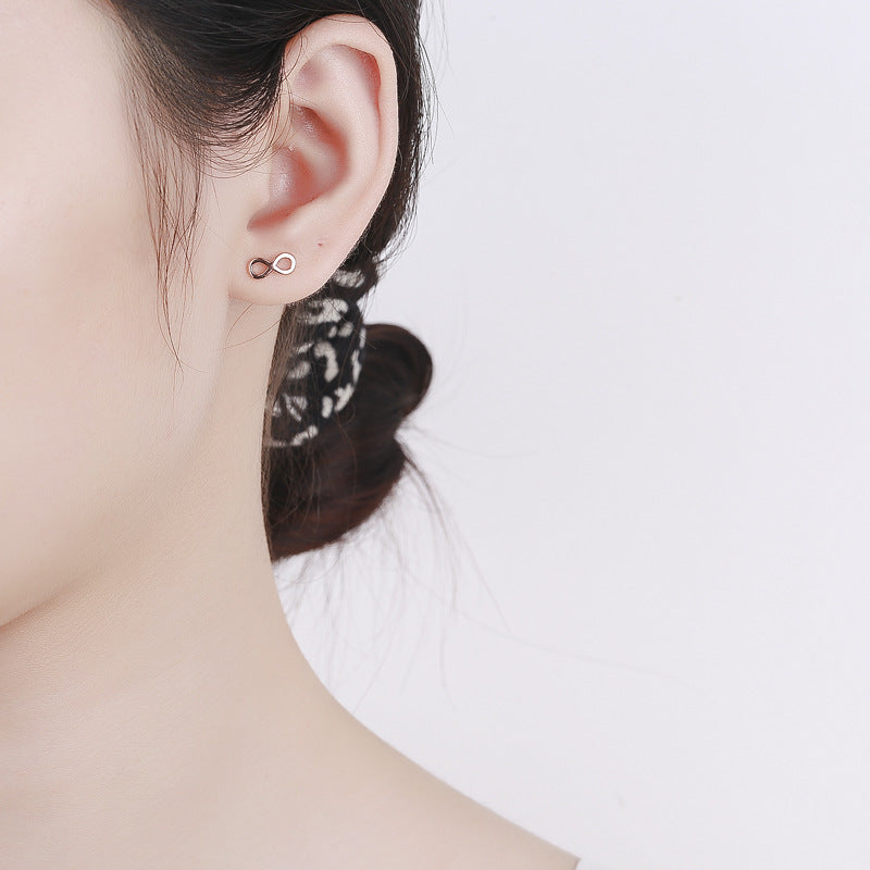 Women's Earrings in Infinity Design made of High-Quality Material