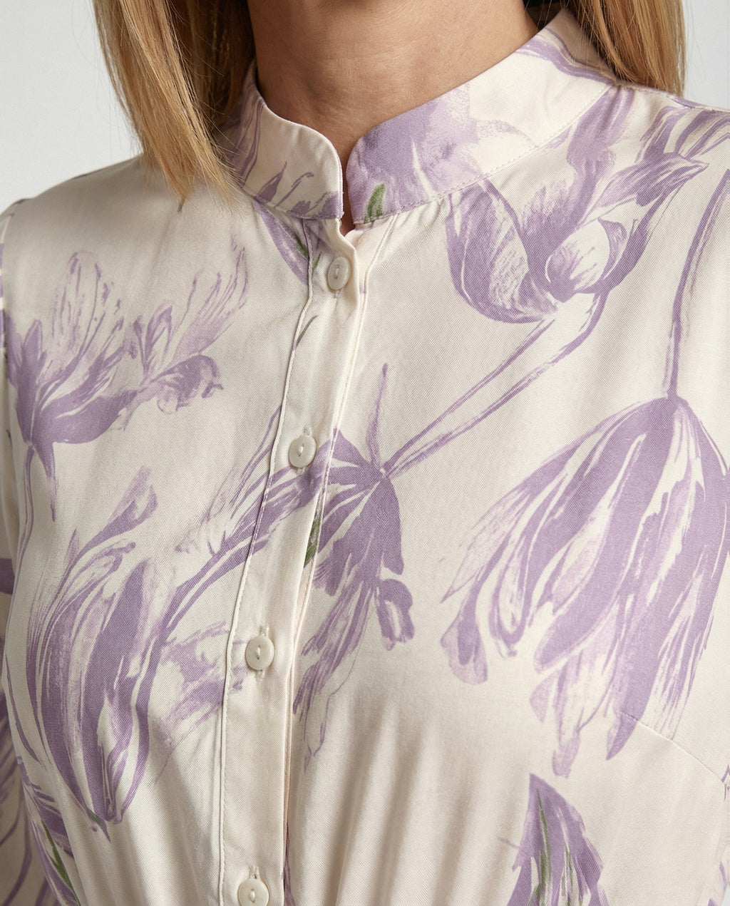 Women's Maxi Dress with Stand Collar and Balloon Sleeves - Close-Up Detail