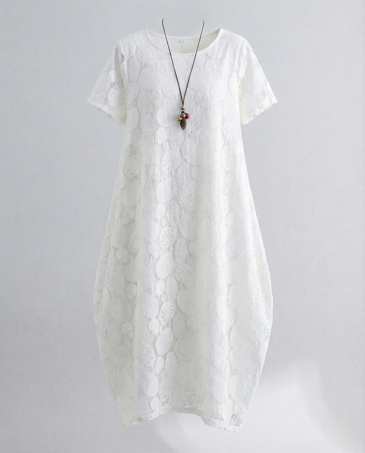 Women's Lace Maxi Dress with Round Neckline