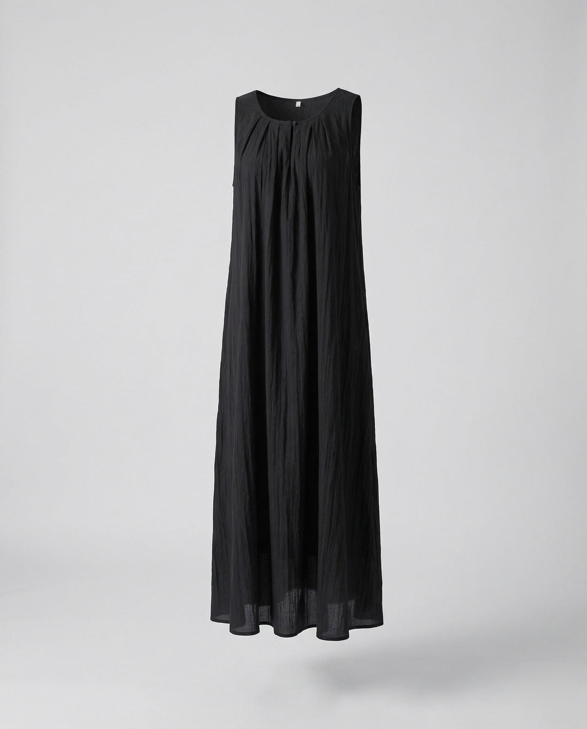 Women's Crinkled Floor-Length Maxi Dress