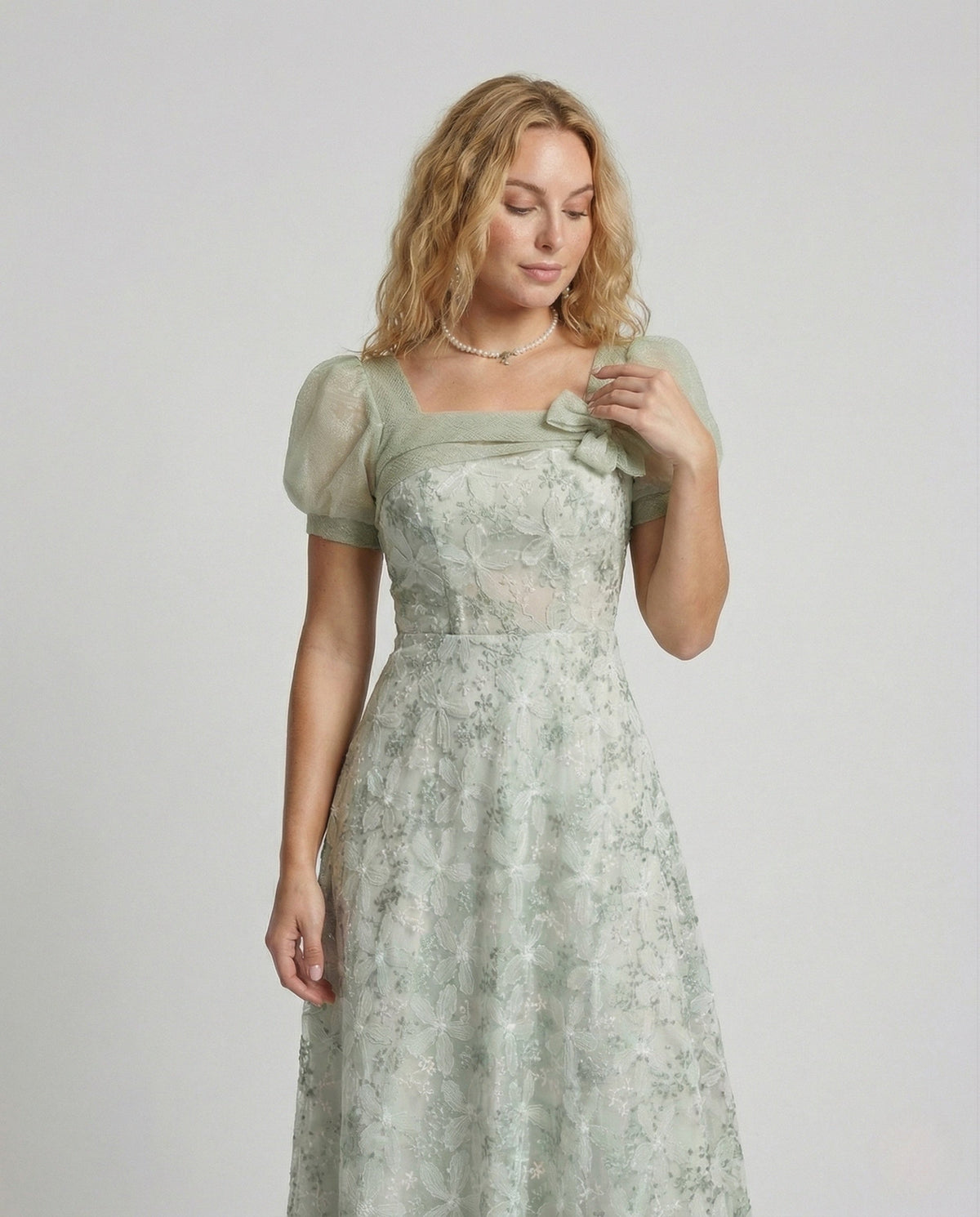 Women's Lace Evening Dress with Puff Sleeves - Upper Body View