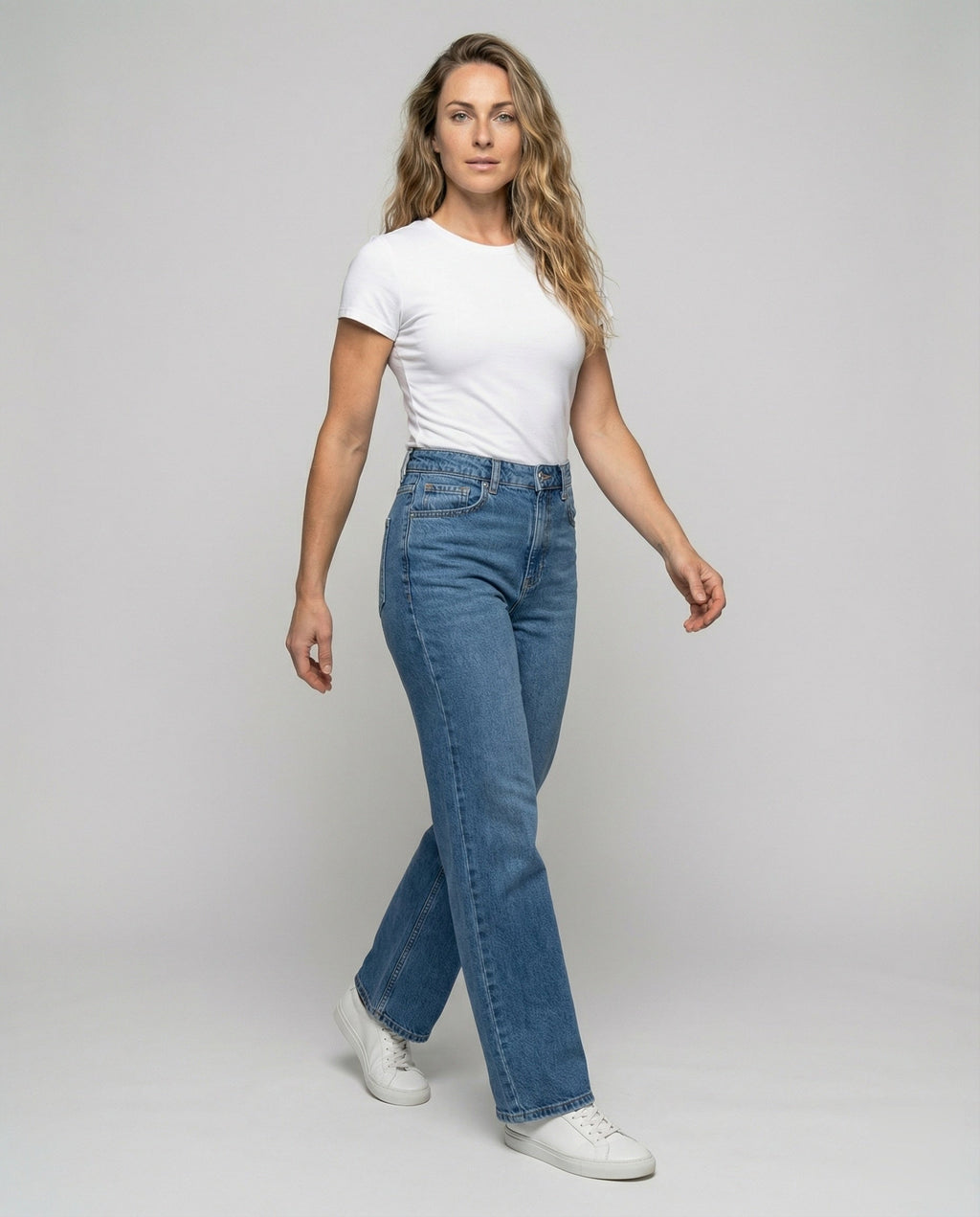Women's Denim Pants with Balloon-Shaped Leg - Front View