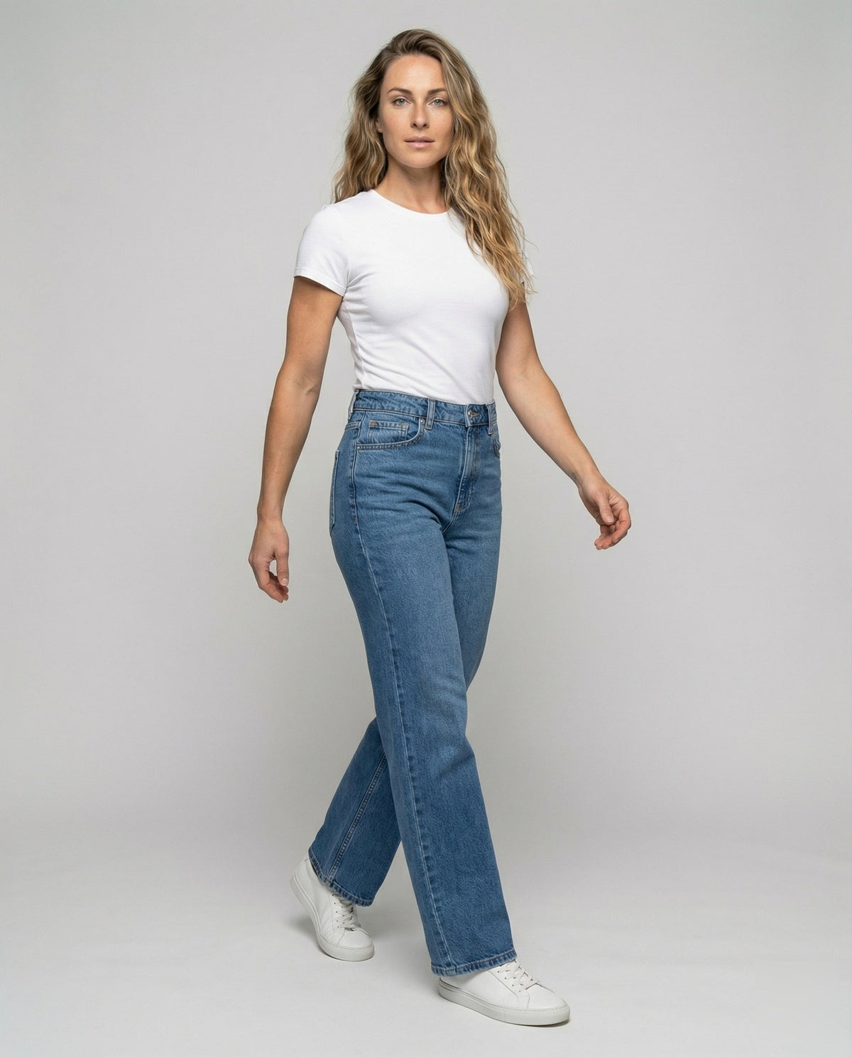 Women's Denim Pants with Balloon-Shaped Leg - Front View