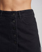Women's Jeans Skort Asymmetric Button Placket Inner Pants - Close-Up Detail