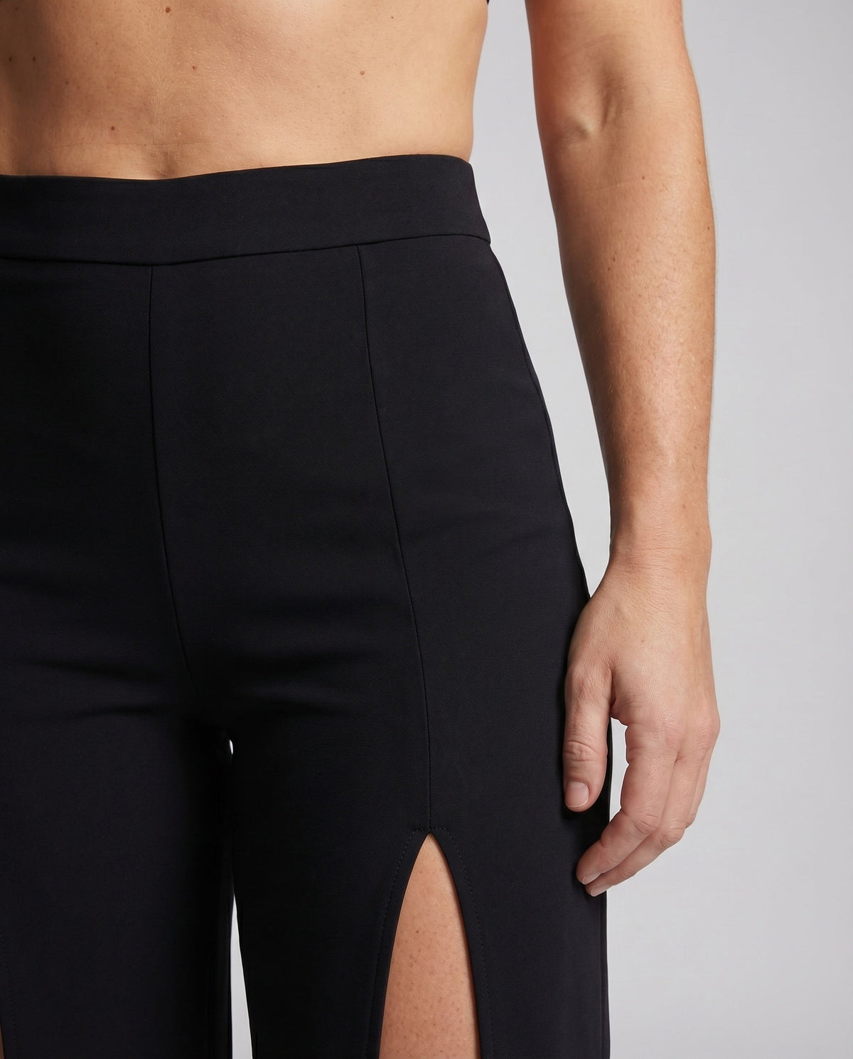 Women's Palazzo Pants Leg Slits Elastic Waist High-Waist - Close-Up Detail