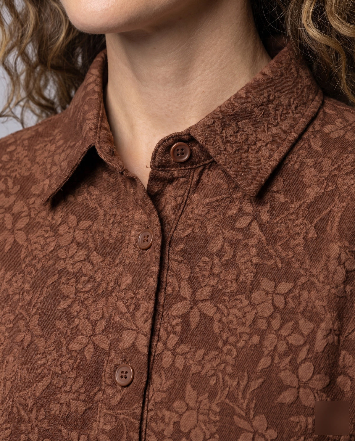 Women's Quilted Short Jacket Floral Jacquard Blouse Style - Close-Up Detail