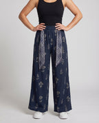 Women's Cotton-Linen Pants Floral Print Tie Belt Loose - Lower Body View
