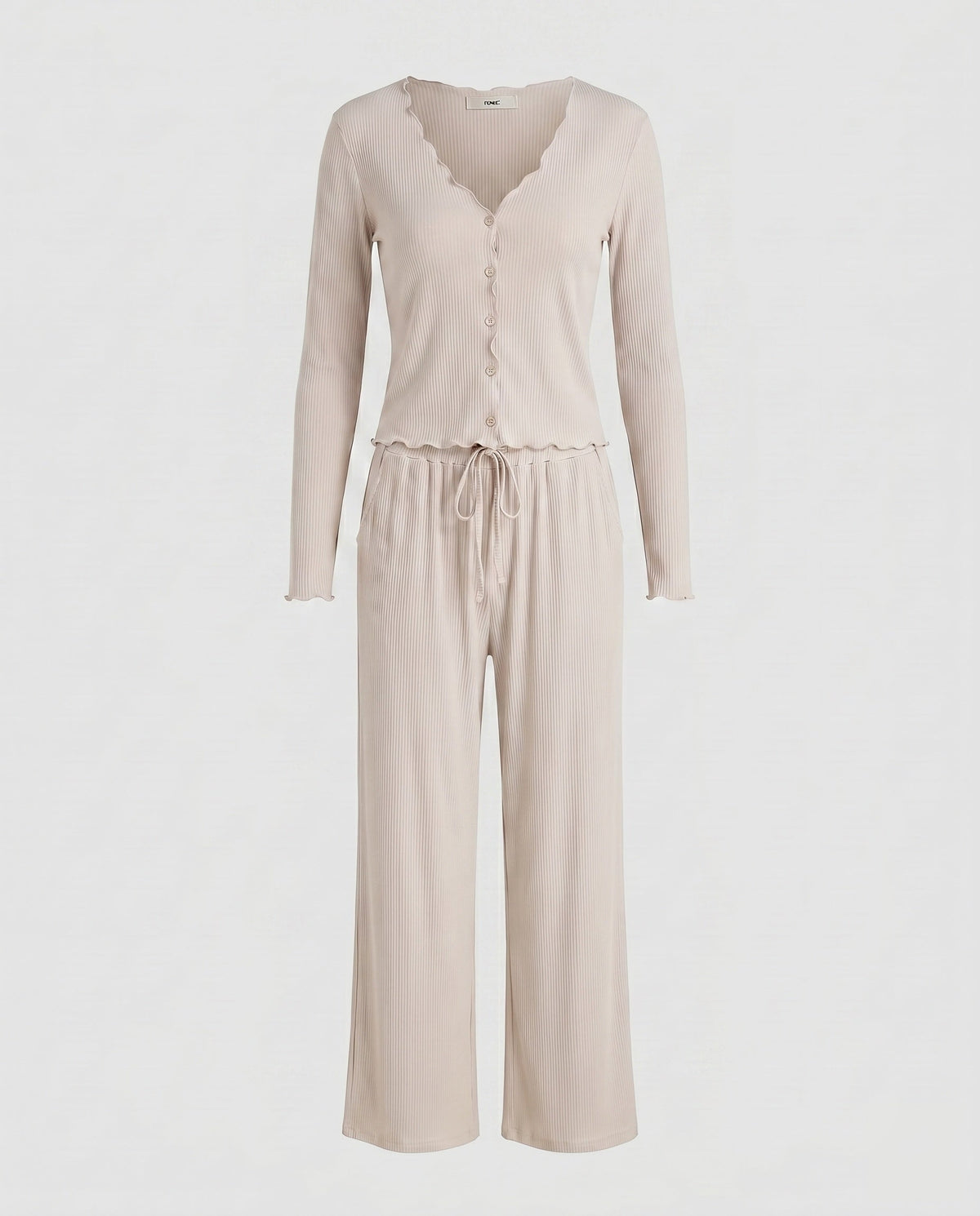 Women's Comfortable Pajama Set made of Soft, Breathable Material