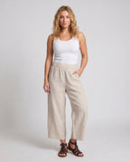 Women's Airy Linen Culotte with High Waistband and Side Pockets - Lower Body View