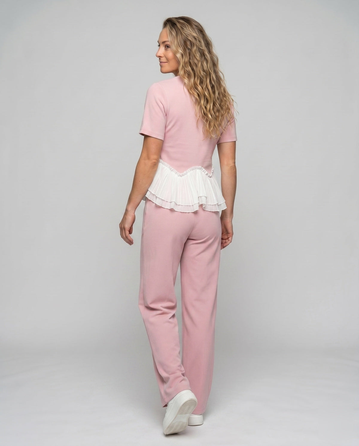 Women's Elegant and Modern Ensemble with Ruffle Details and Wide Leg - Back View