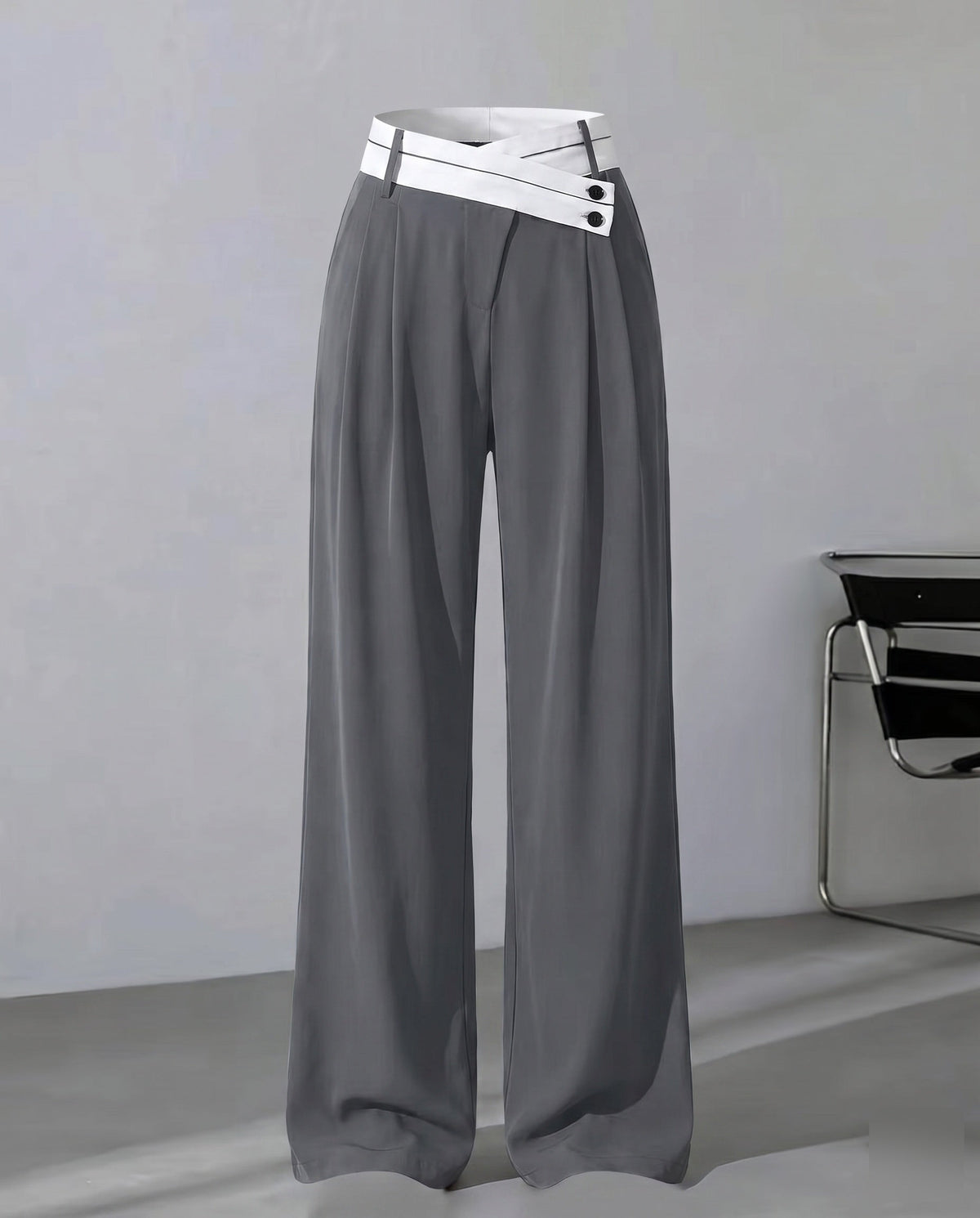 Women's Elegant Tailored Chino Pants with Asymmetric Waistband