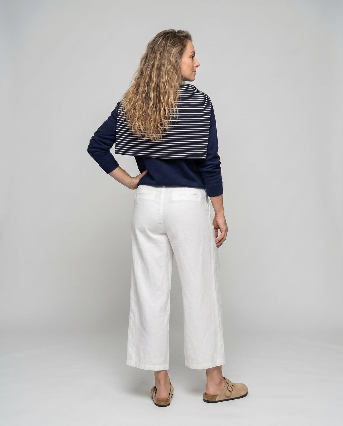 Women's Comfortable Linen Pants with Elegant Belt - Back View