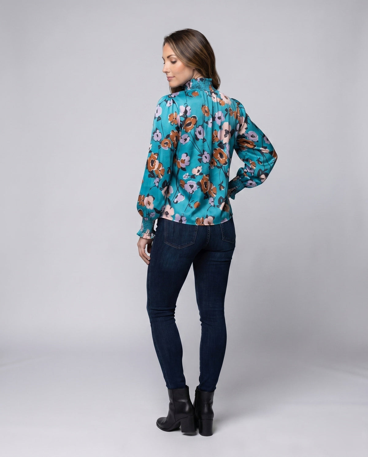 Women's Blouse Shirt with Floral Pattern and Voluminous Sleeves - Back View