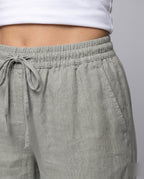 Women's Lightweight and Airy Culotte Pants - Close-Up Detail