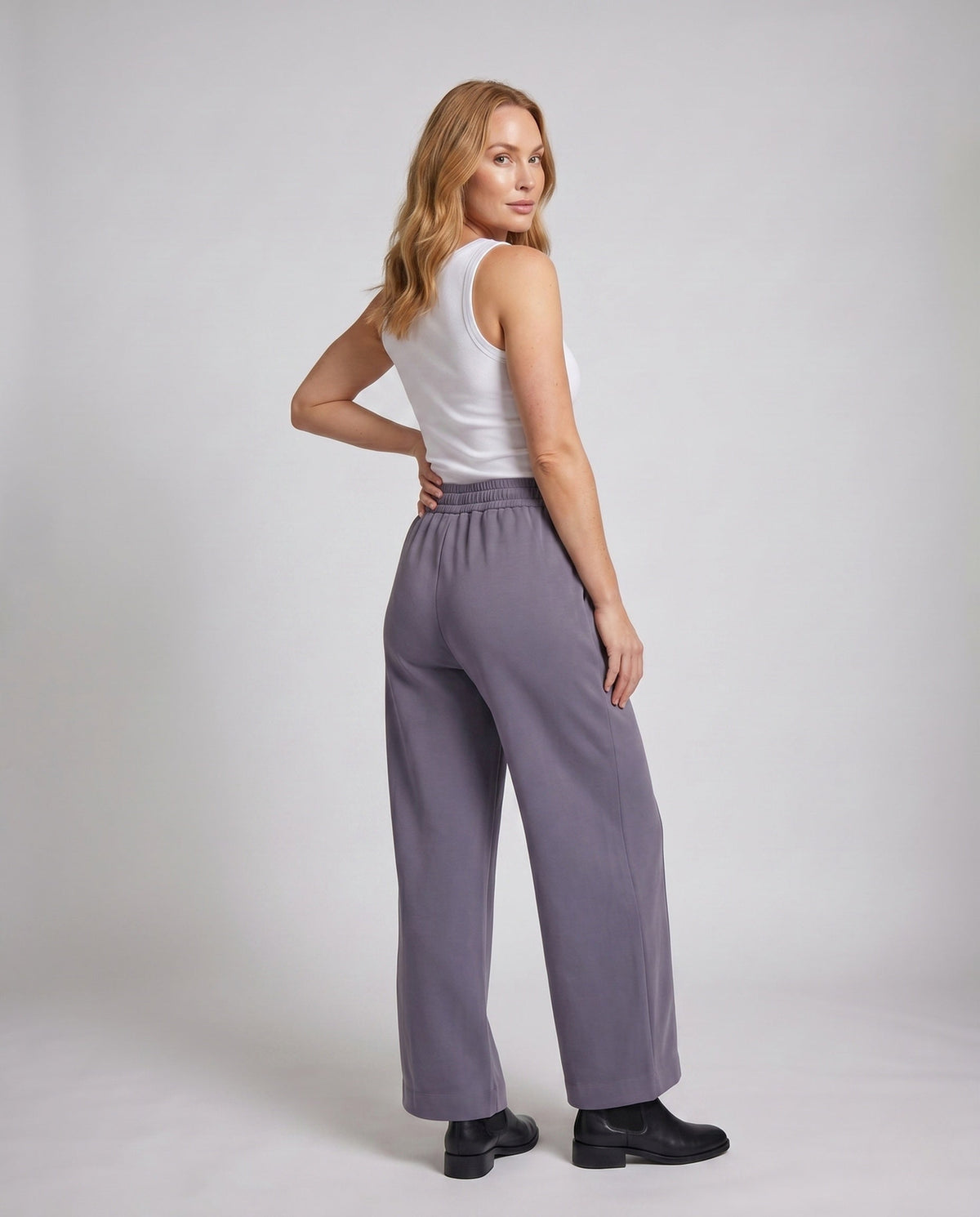 Women's High-Waisted Lounge Pants in Balloon Cut with Drawstring - Back View