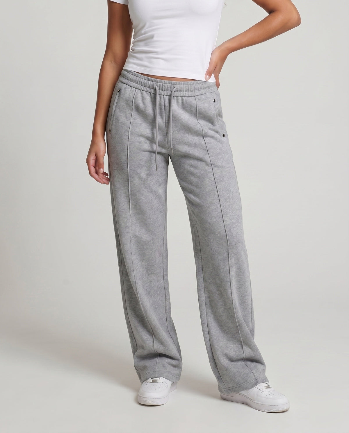 Women's Wide Jogging Pants made of Brushed Sweat Fabric - Lower Body View