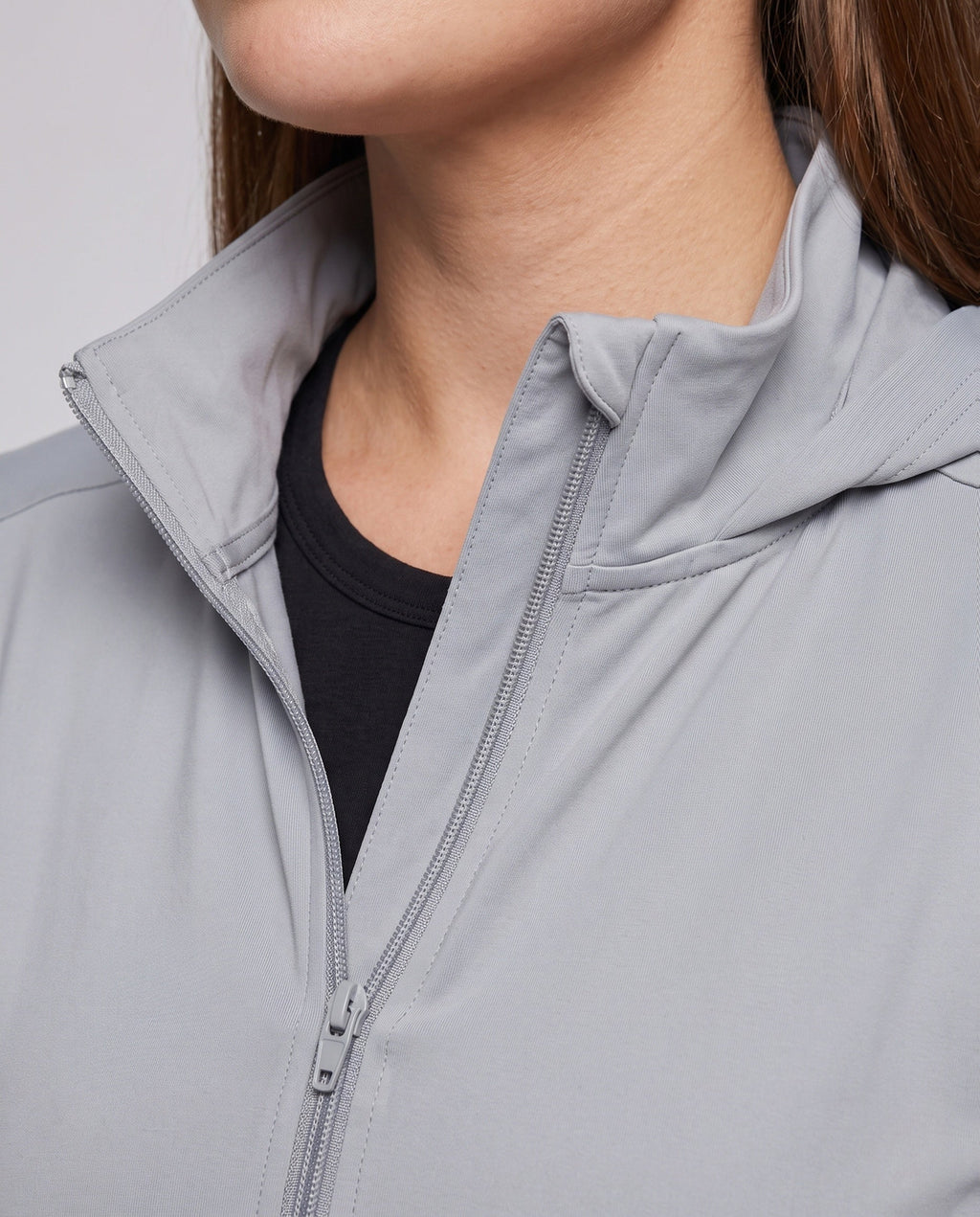 Women's Lightweight Functional Jacket with Breathable Properties - Close-Up Detail