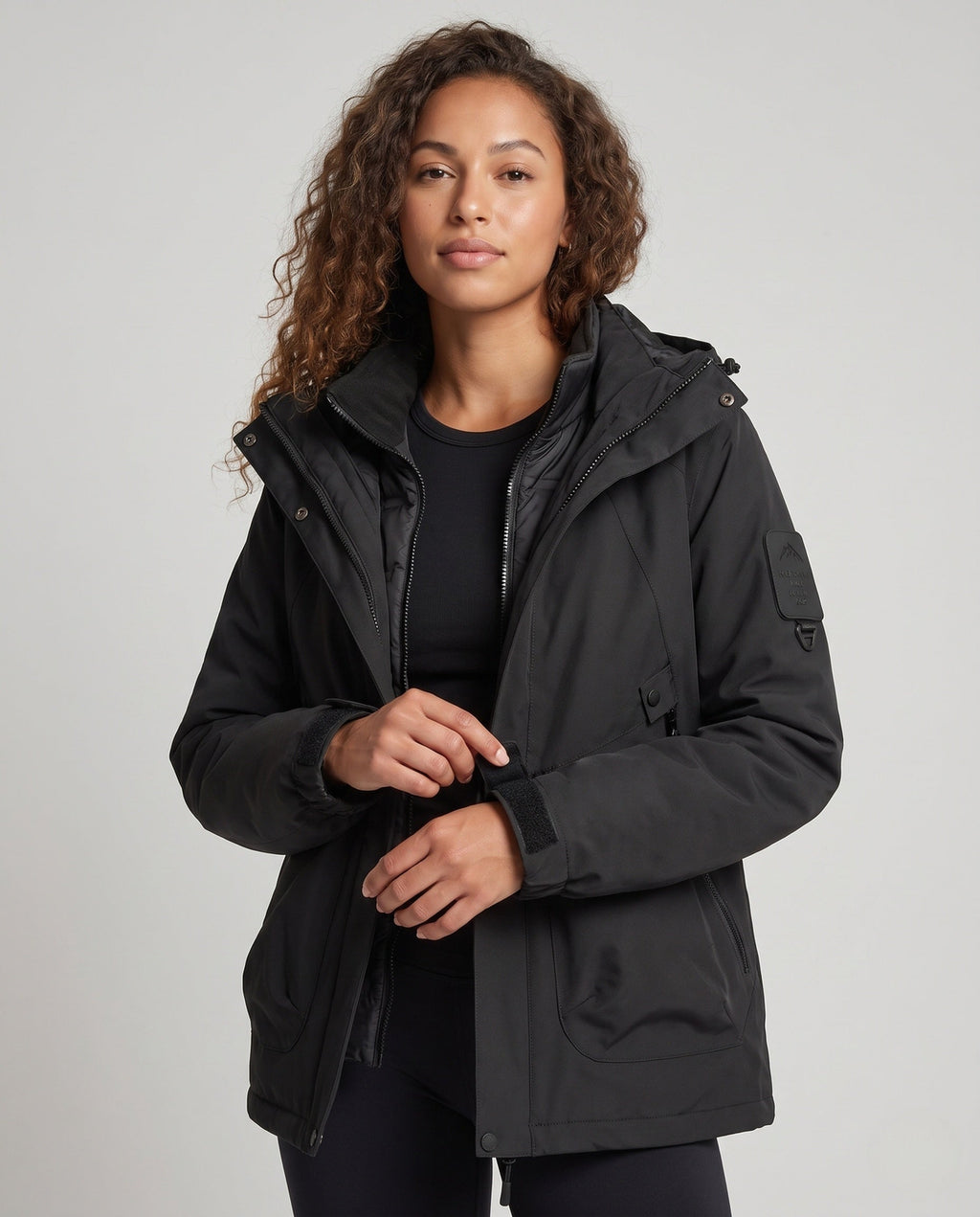Women's Water-Repellent Functional Jacket with Good Breathability - Upper Body View