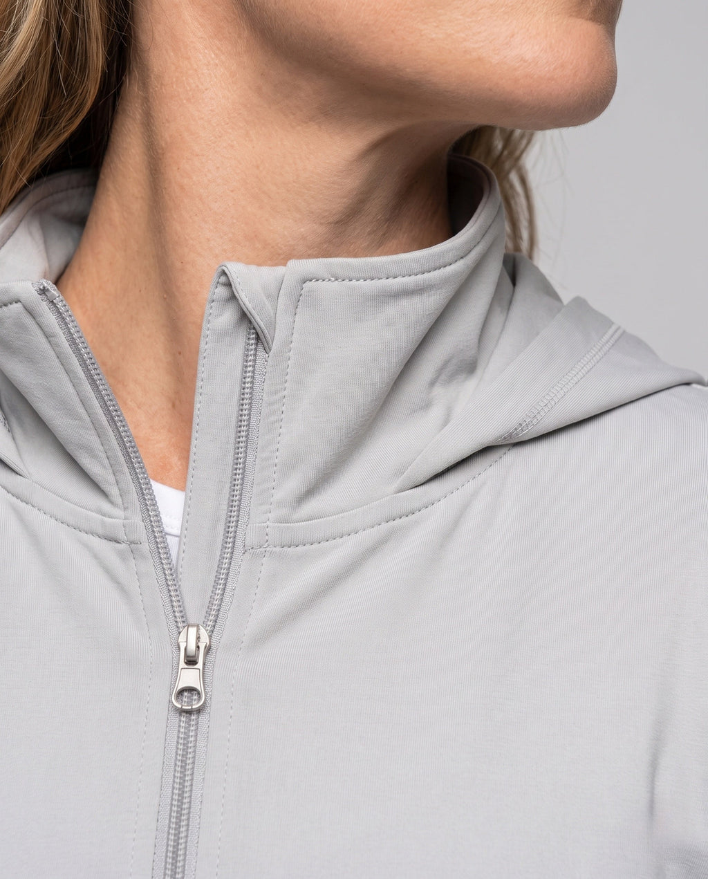Women's Functional UV Protection Jacket with Highly Elastic Material - Close-Up Detail