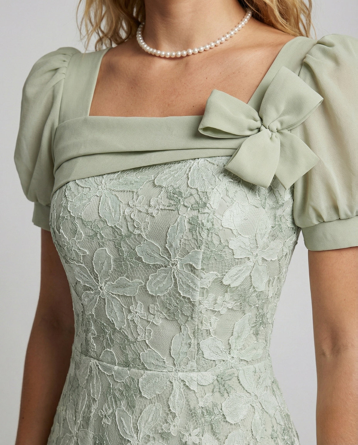 Women's Lace Evening Dress with Puff Sleeves - Close-Up Detail