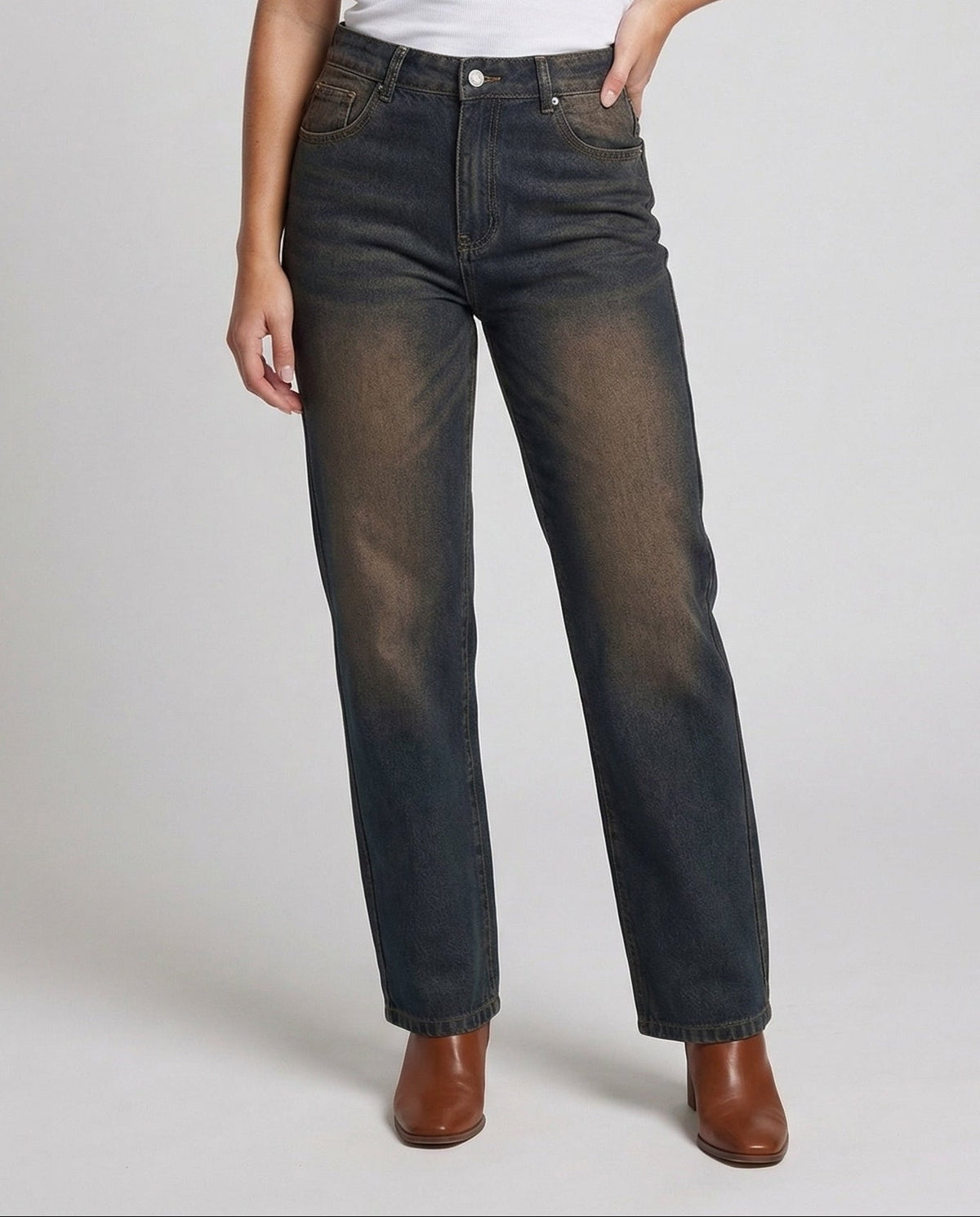Women's Loose Fit Jeans Vintage Wash - Lower Body View